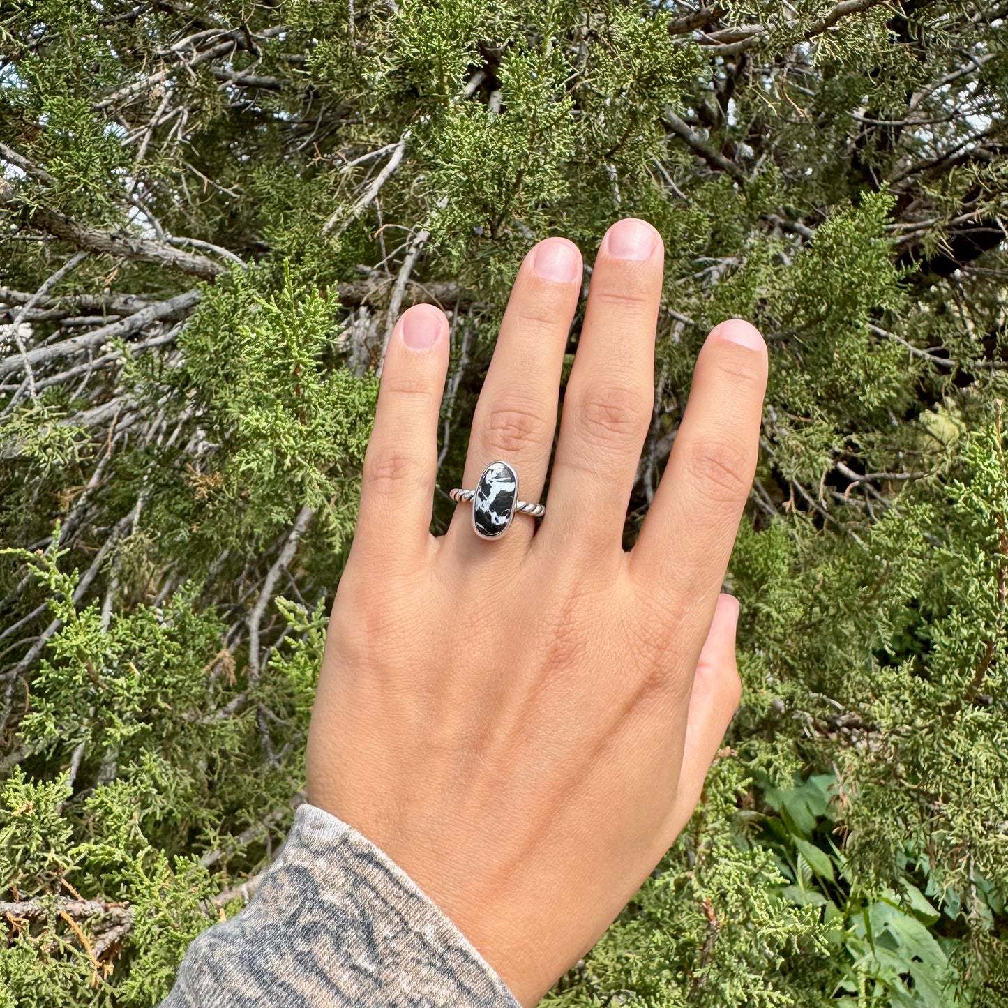 White Buffalo Ring .925 (size 4.5)