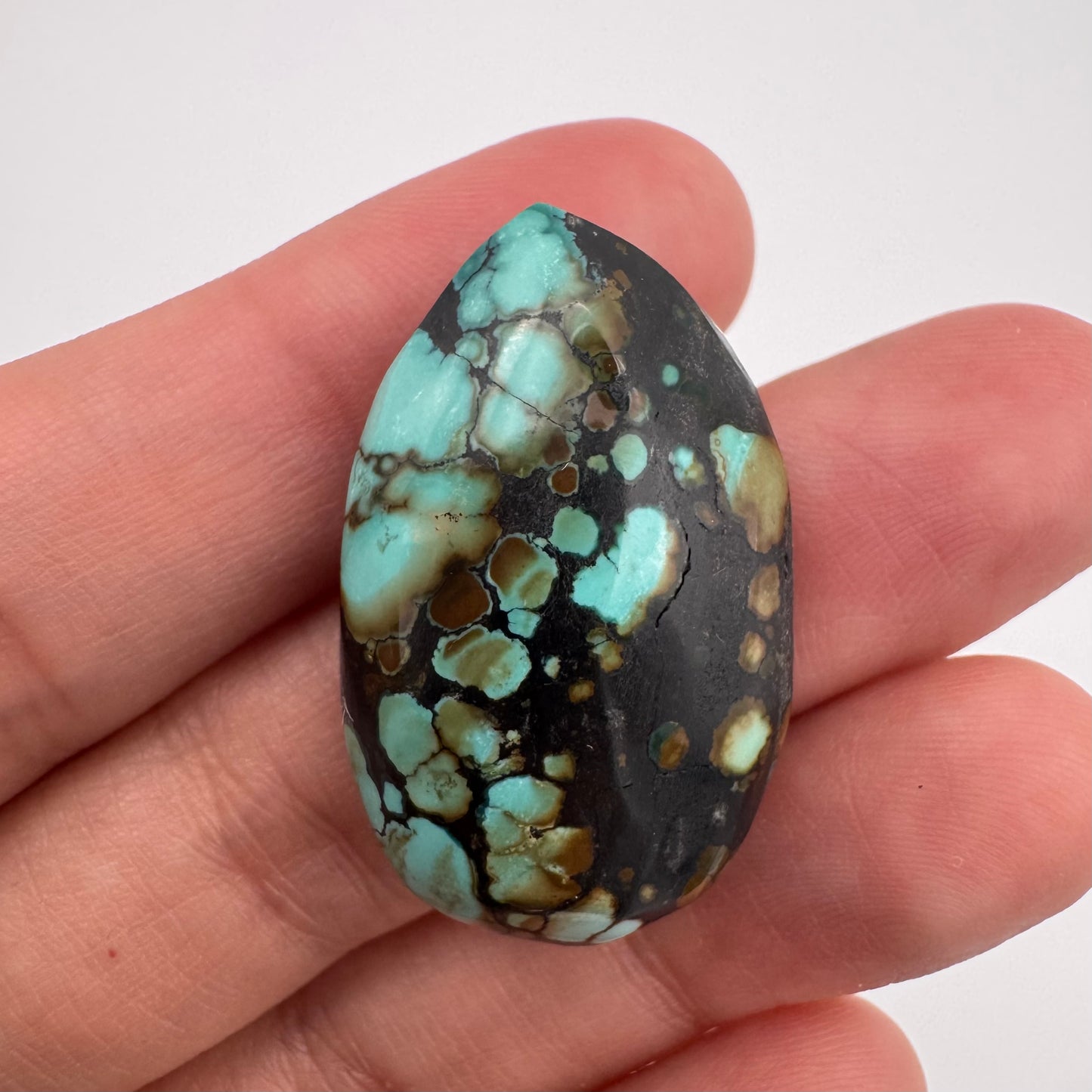 43 cts. Polychrome Hubei Turquoise Cabochon